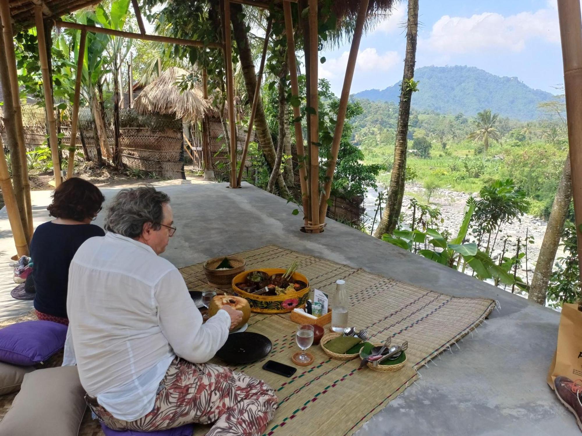Anandinii River Lodge By Agata Sidemen  Dış mekan fotoğraf